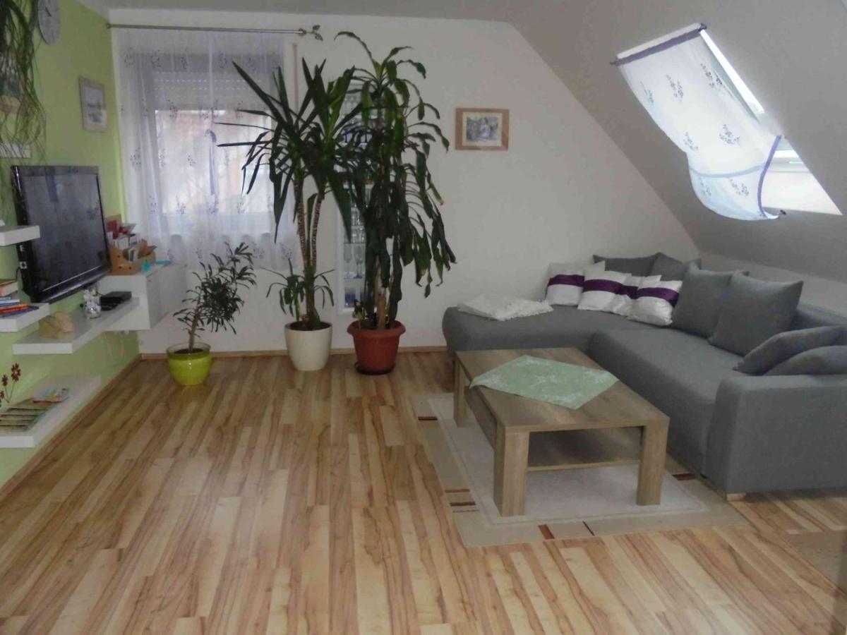 Ferienwohnung Im Barockwinkel Neuburg an der Kammel Bagian luar foto