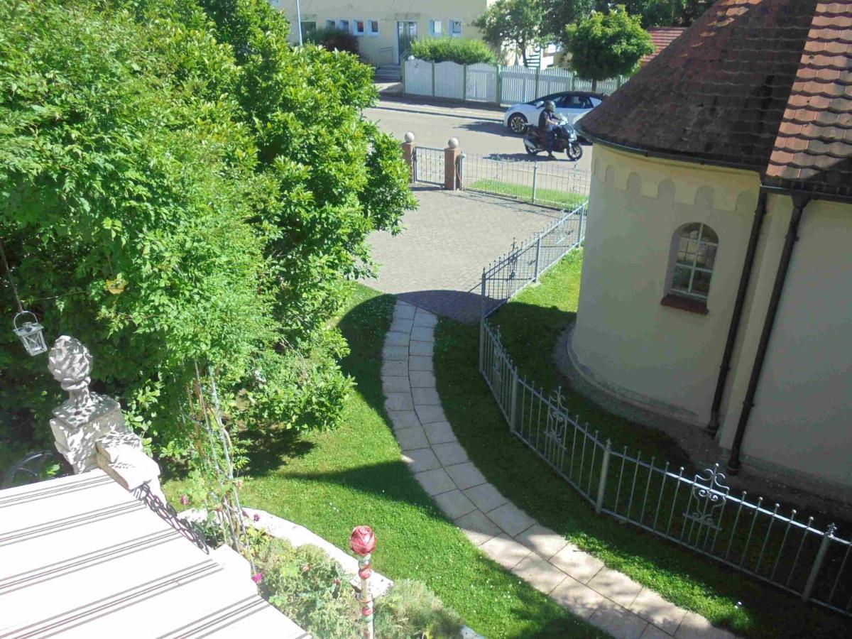 Ferienwohnung Im Barockwinkel Neuburg an der Kammel Bagian luar foto